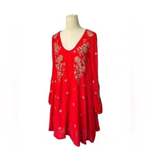 *READ CAPTION FOR SIZE* Free People Red Embroidered Midi Dress - Picture 4 of 7